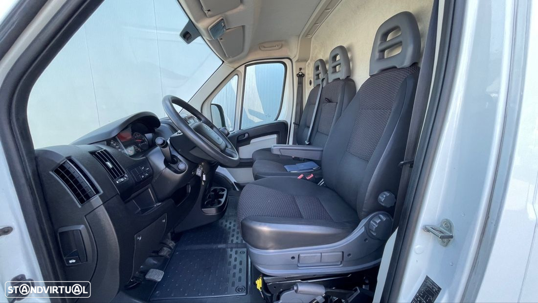 Peugeot Boxer 2.0 HDI 160CV Longa - 22