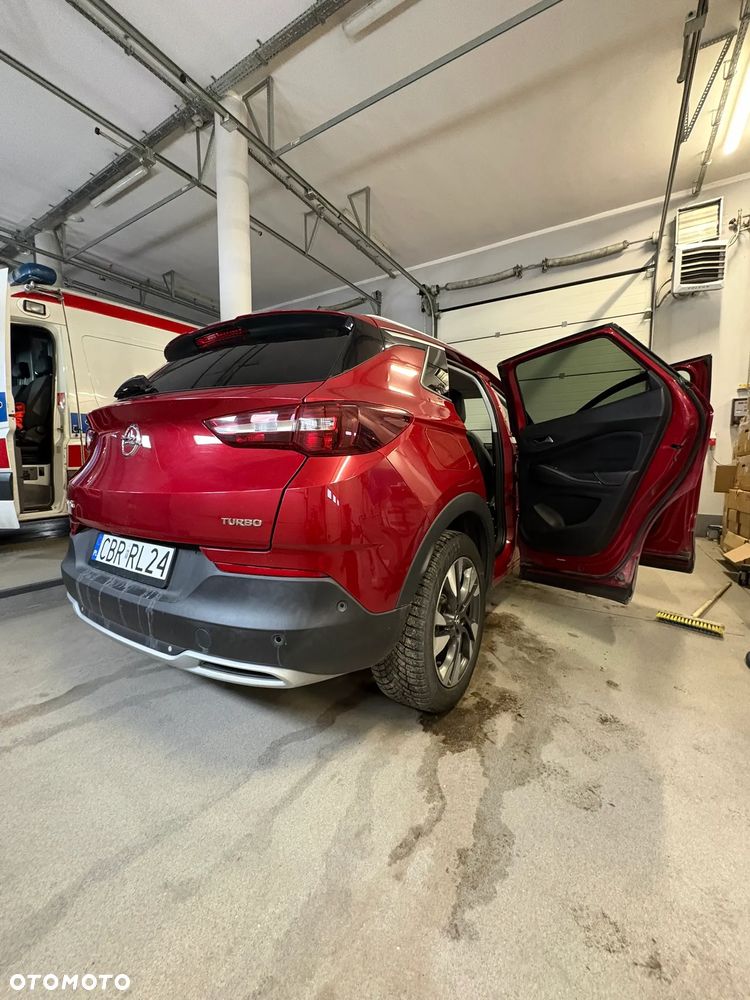 Opel Grandland X 1.2 T Ultimate S&S - 10