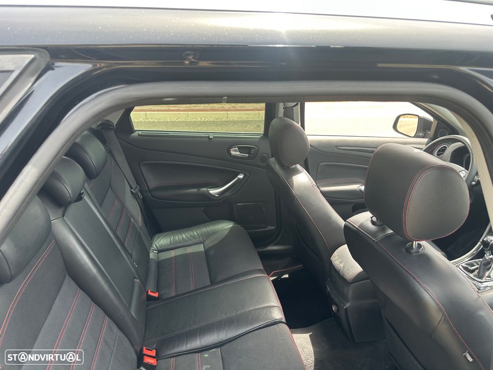 Ford Mondeo SW 2.2 TDCi Titanium S - 28