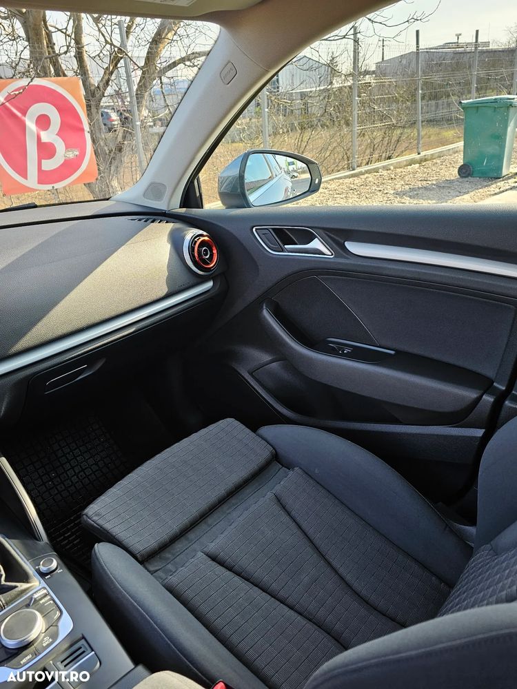 Audi A3 2.0 TDI Ambiente - 15