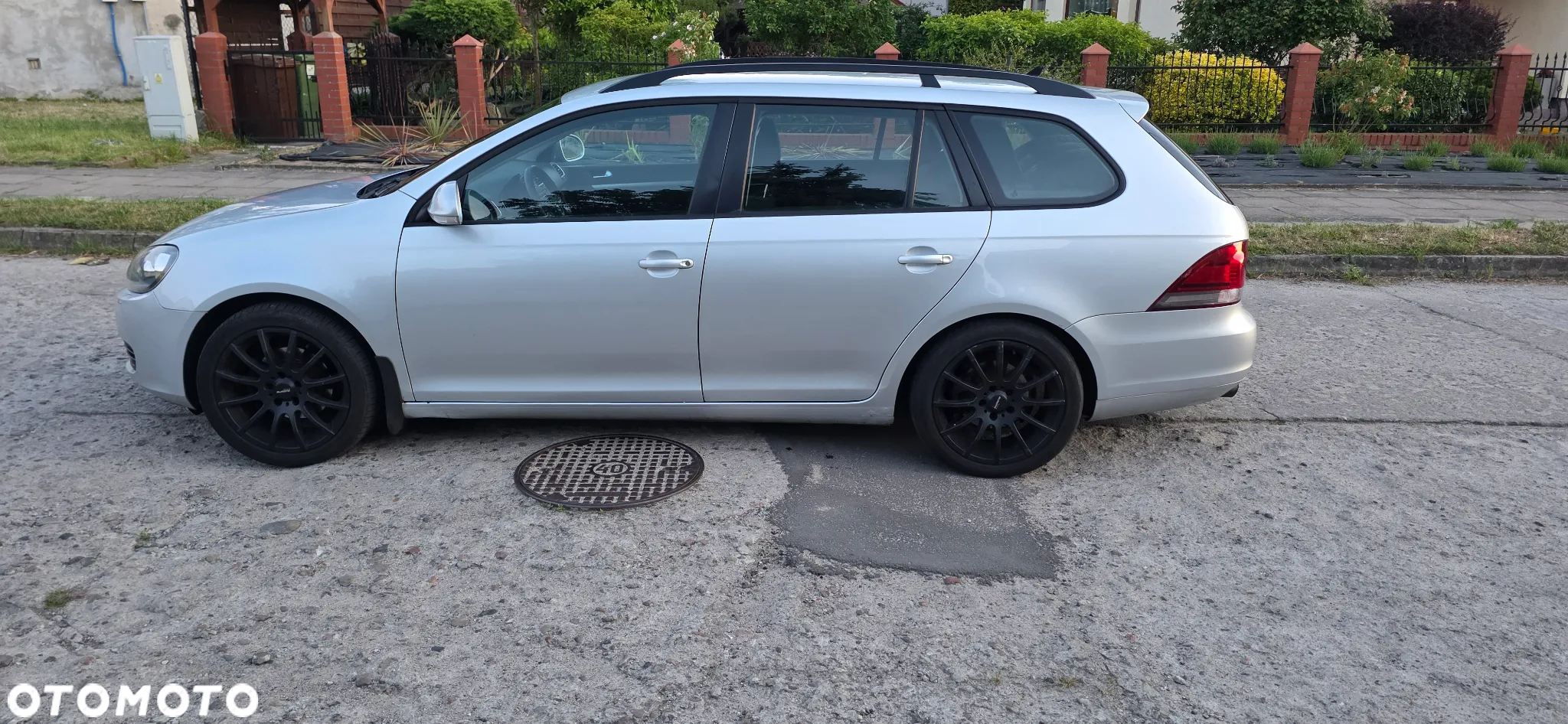 Volkswagen Golf 1.6 TDI BlueMotion Technology Comfortline - 4