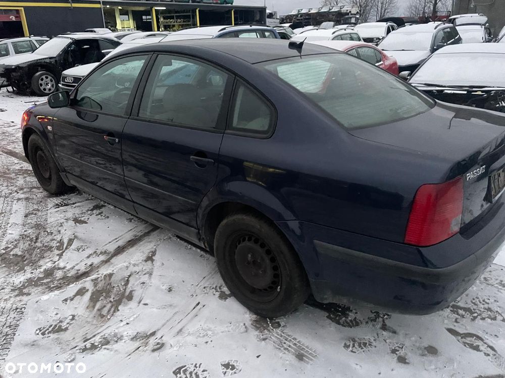 VW PASSAT B5 na części!!! Kolor : LN5Y - 1