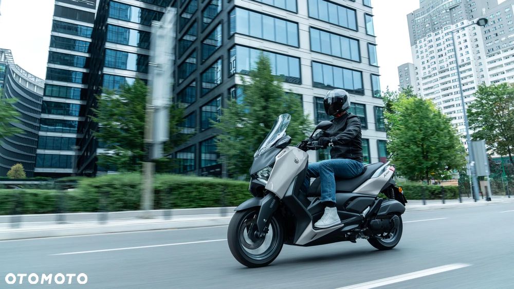 Yamaha X-max - 5