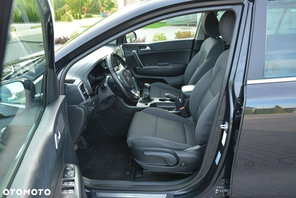 Kia Sportage 1.6 GDI 2WD SPIRIT - 19