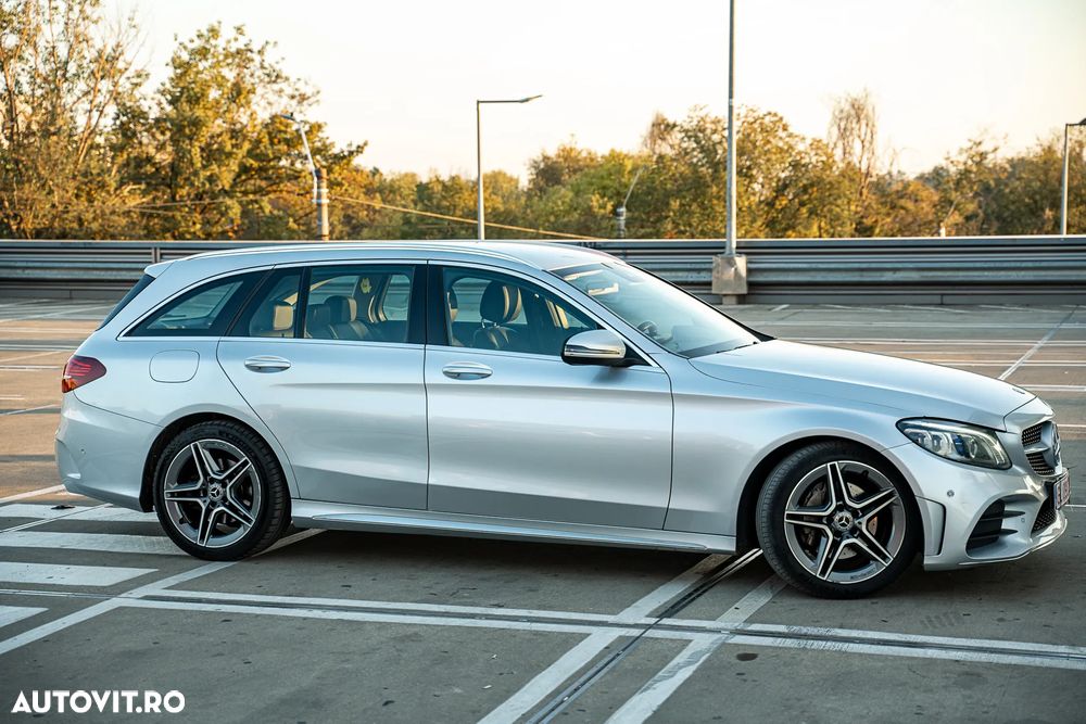 Mercedes-Benz C 220 d T 9G-TRONIC AMG Line - 4