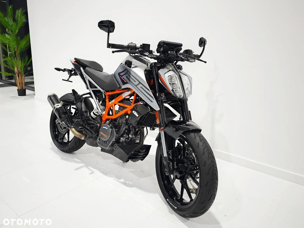 KTM Duke - 3