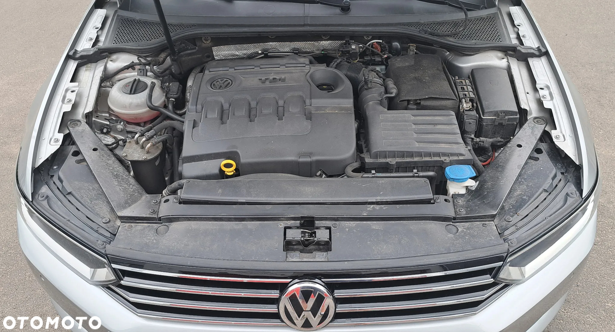 Volkswagen Passat 2.0 TDI BMT Comfortline - 14