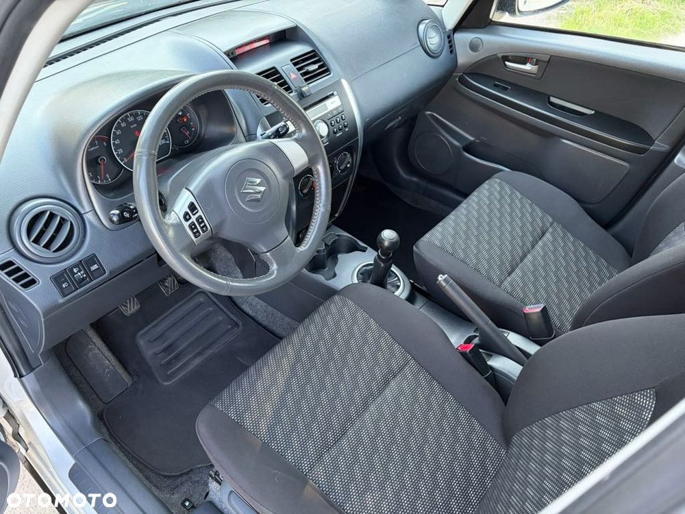 Suzuki SX4 1.6 VVT 4x2 Comfort - 5