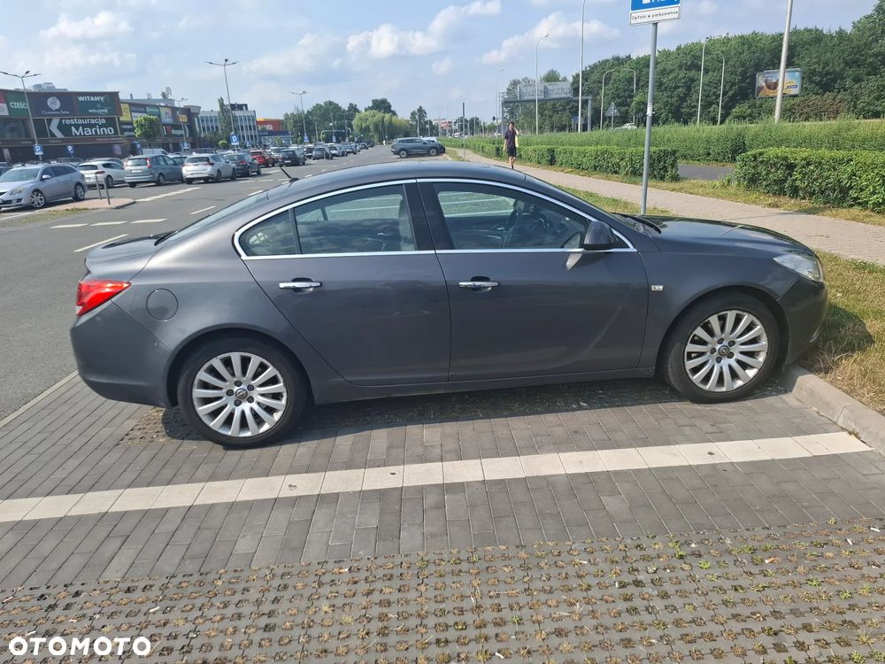 Opel Insignia 2.0 CDTI 4x4 Design Edition - 2
