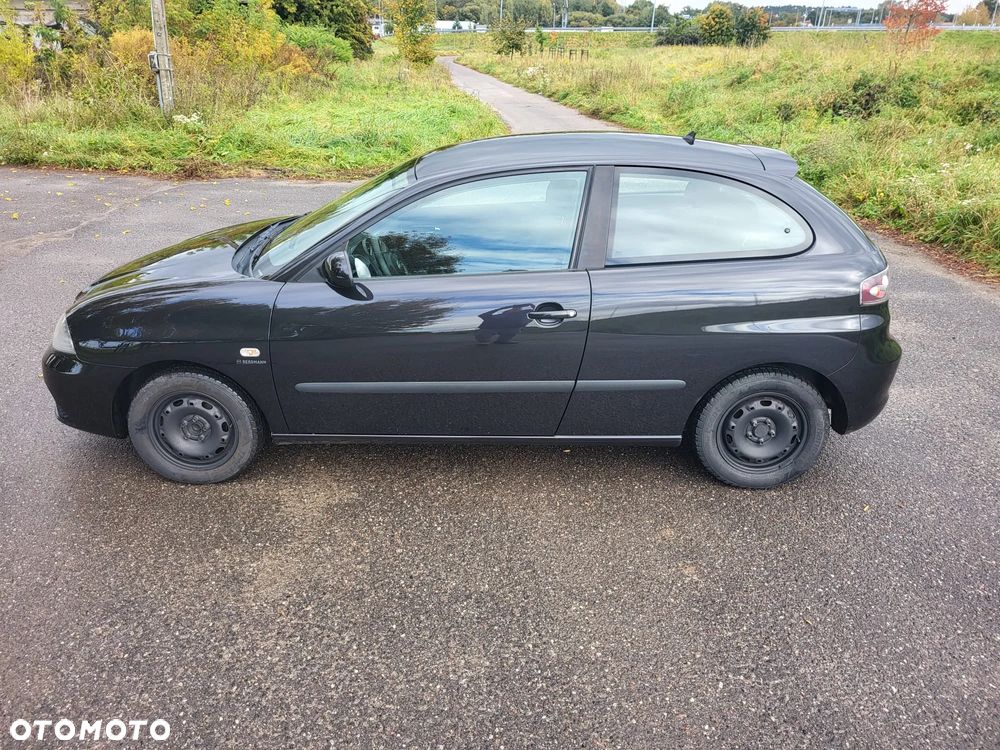 Seat Ibiza SC 1.4 16V Style - 11