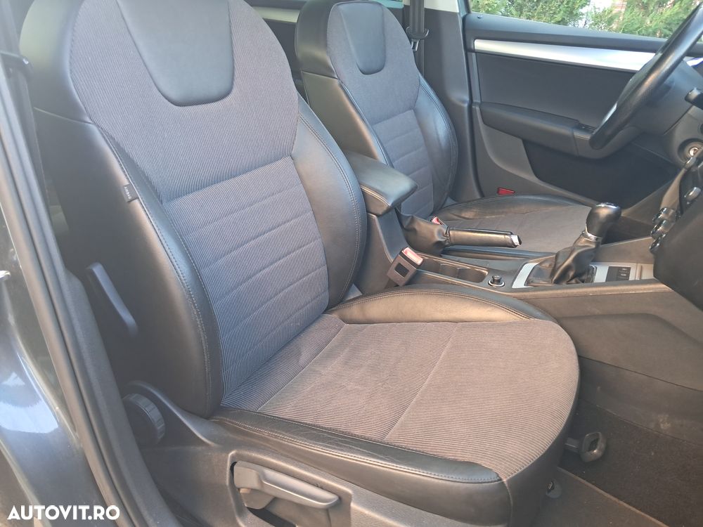 Skoda Octavia 2.0 TDI STYLE - 5