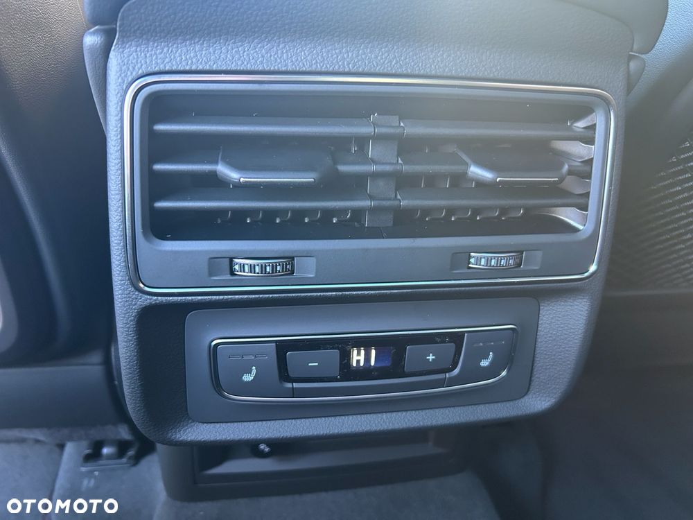 Audi Q8 SUV TFSI e quattro 360 kW tiptronic S line business - 14