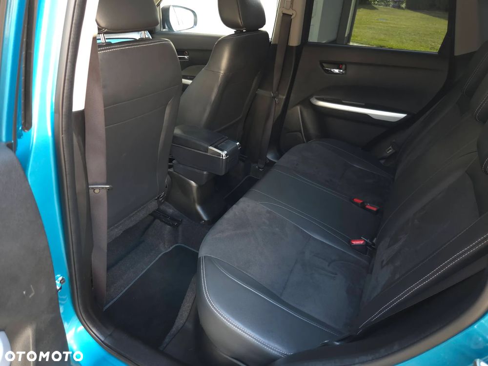 Suzuki Vitara 1.6 Premium 4WD - 34