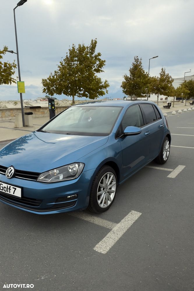 Volkswagen Golf 1.6 TDI DPF BMT DSG Comfortline - 4