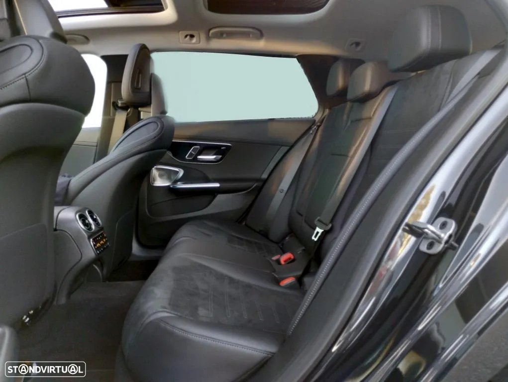 Mercedes-Benz C 300 d AMG Line - 9