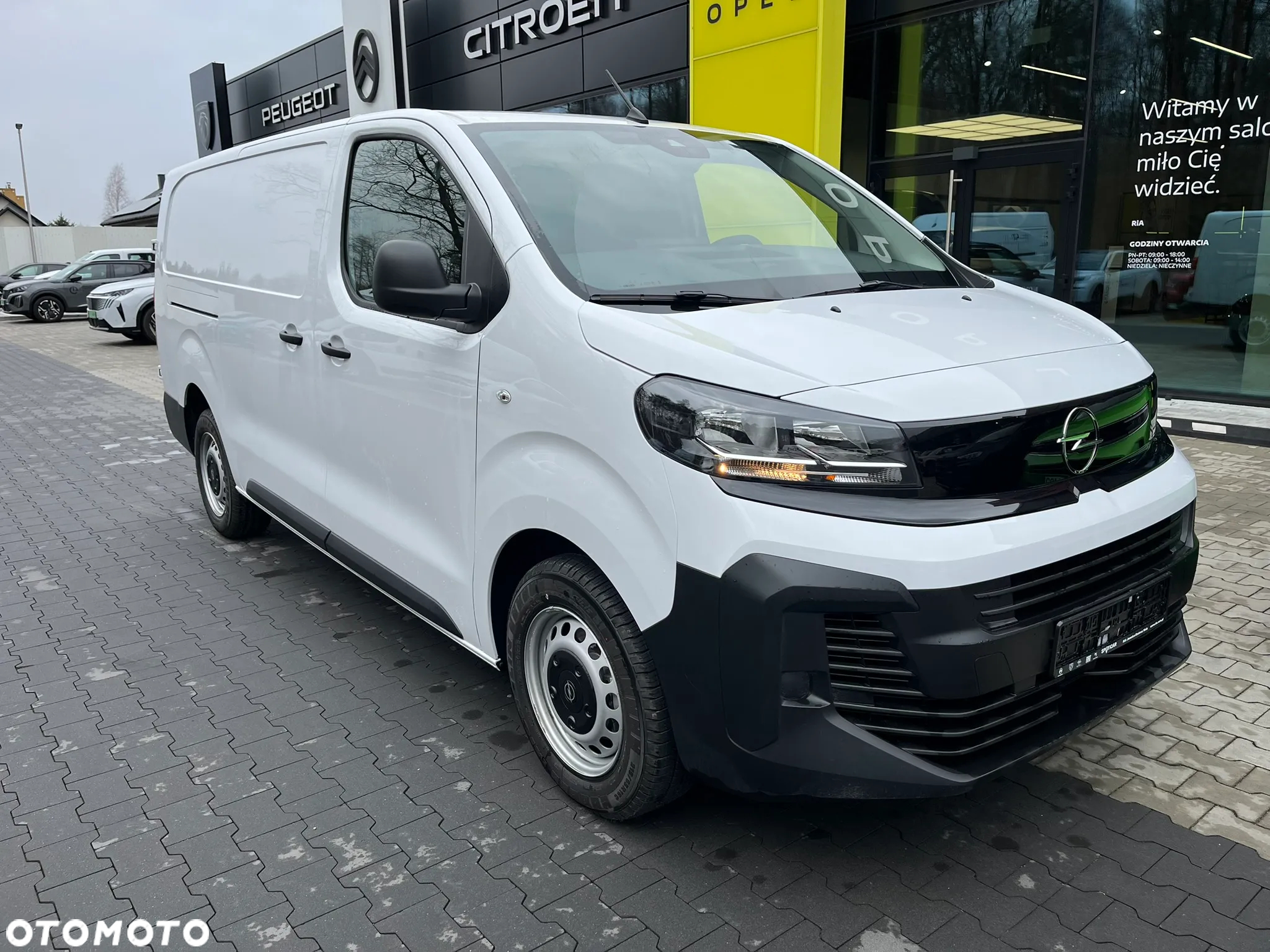 Opel VIVARO Furgon XL | 2.0 144 EAT 8| AUTOMAT | NOWY, 2025 - 11