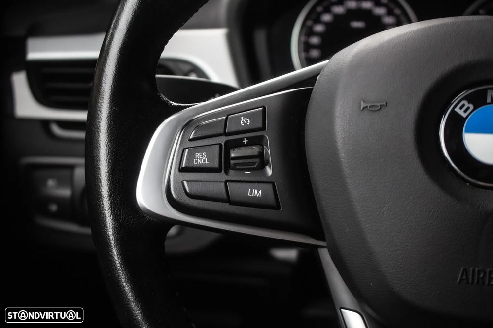 BMW X1 xDrive25e Advantage - 11