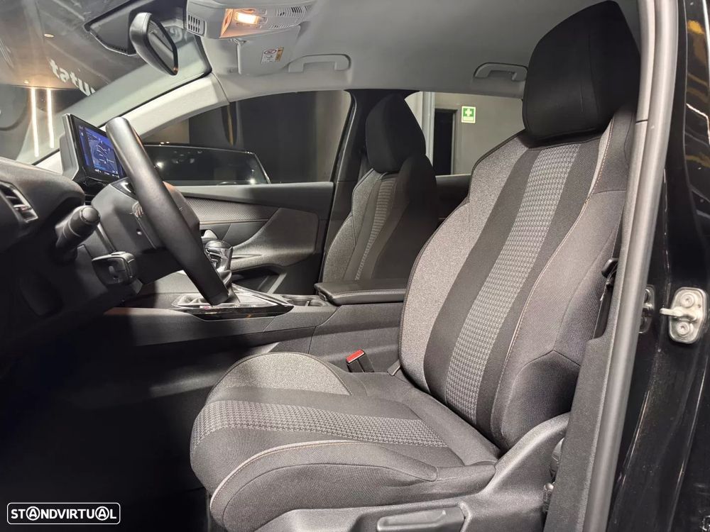 Peugeot 3008 1.5 BlueHDi Allure - 22