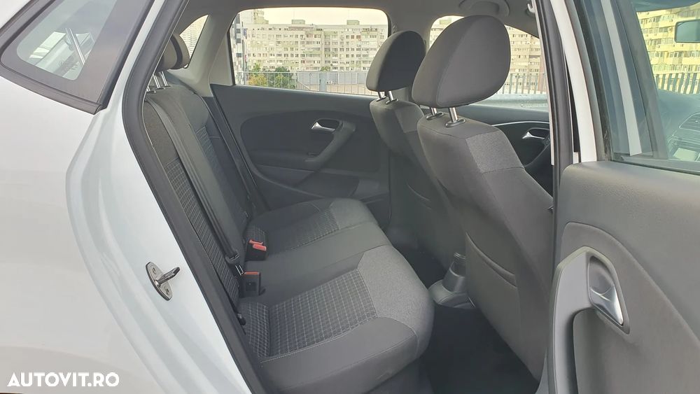 Volkswagen Polo 1.2 TSI Comfortline - 8
