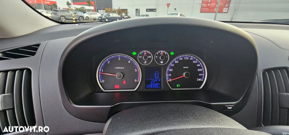 Hyundai i30 1.6 CRDi CLASSIC - 5