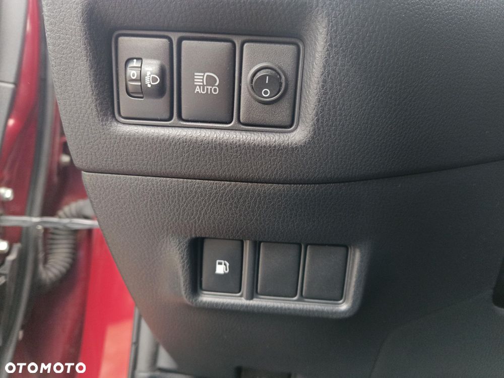 Toyota C-HR 1.8 Hybrid Premium - 22