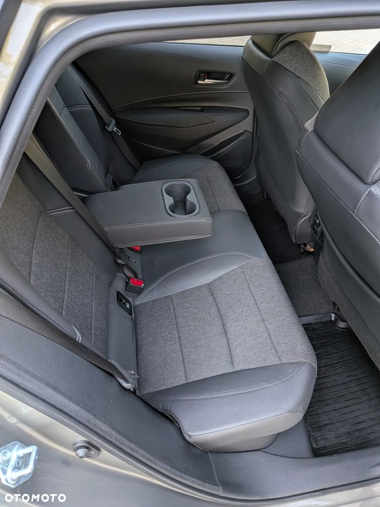 Toyota Corolla 1.8 Hybrid GPF Executive - 7