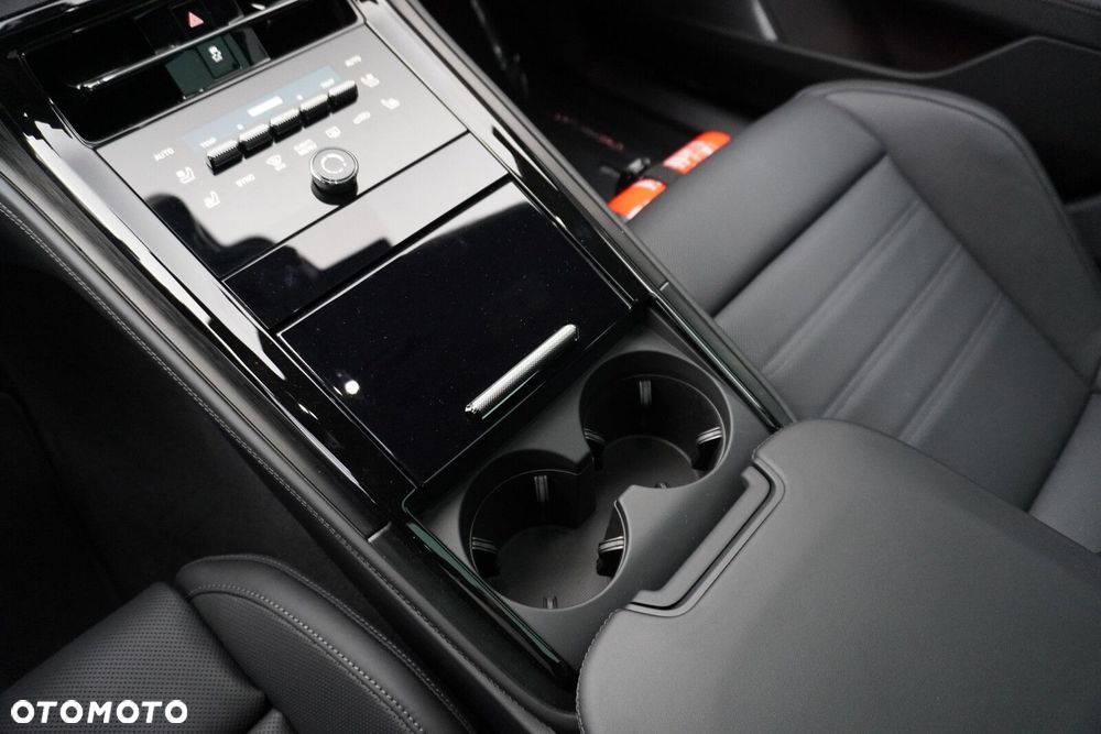 Porsche Panamera GTS - 25