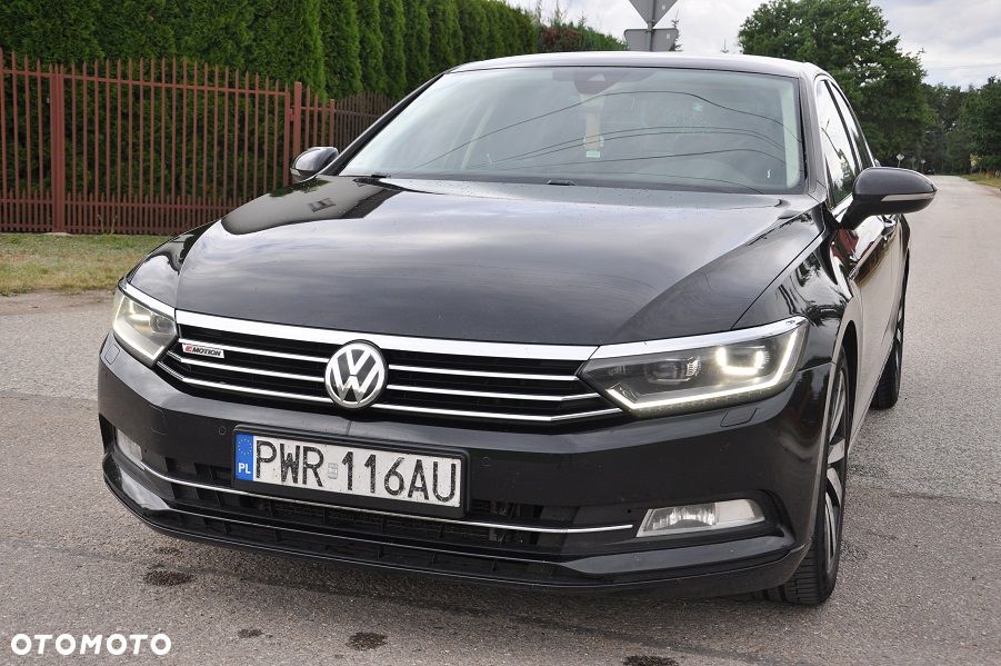 Volkswagen Passat 2.0 TDI Bi-Turbo BMT 4Mot Highline DSG - 9