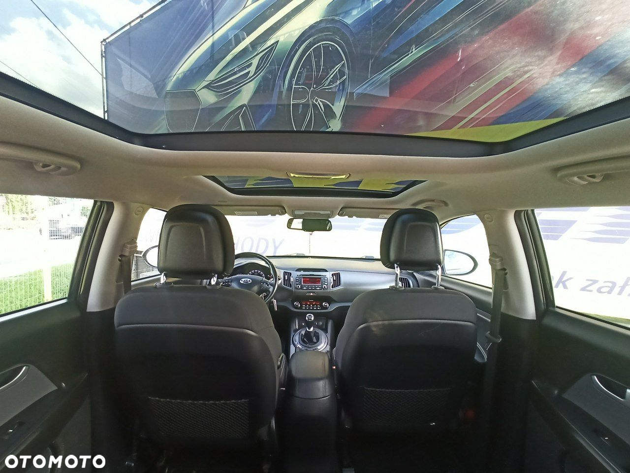 Kia Sportage - 10