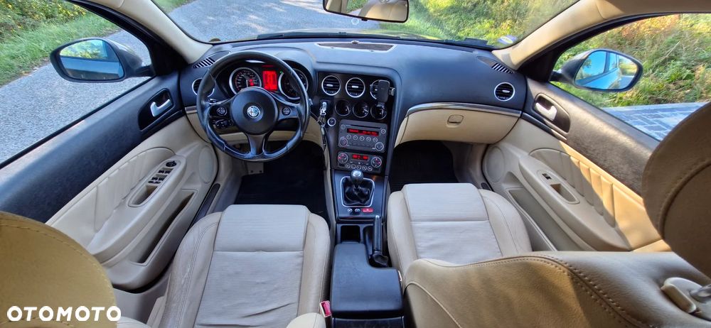 Alfa Romeo 159 2.0JTDM Sport Plus - 11