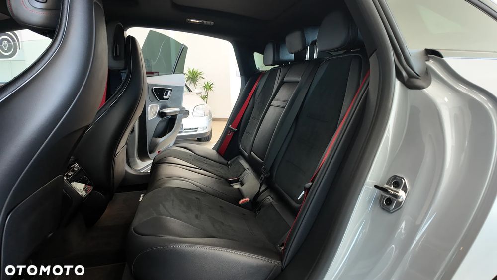 Mercedes-Benz EQE AMG 43 4Matic AMG Premium - 23