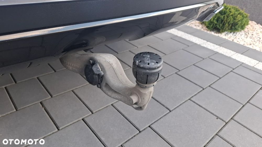 Mercedes-Benz GLE - 18