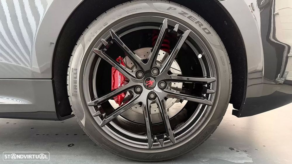 Maserati Granturismo 4.7 V8 MC - 14