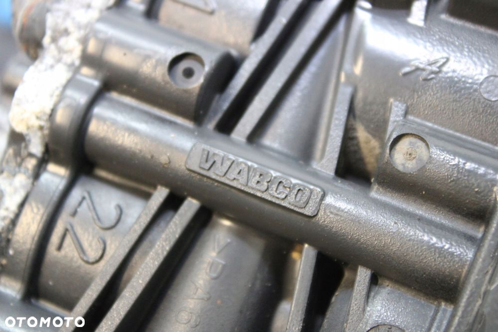 MERCEDES ACTROS MP4 ZAWÓR ZAWIESZENIA PODUSZEK ECAS WABCO 0013271325 - 6