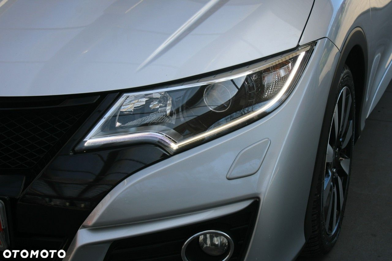 Honda Civic 1.8 Elegance - 31