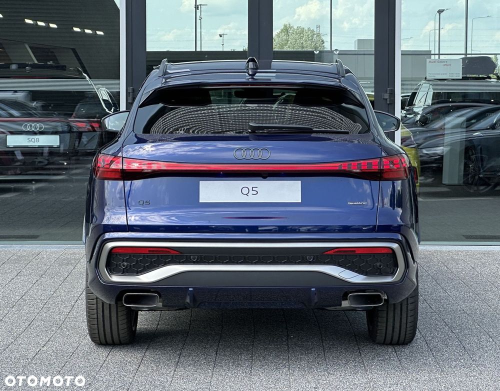Audi Q5 Sportback - 8