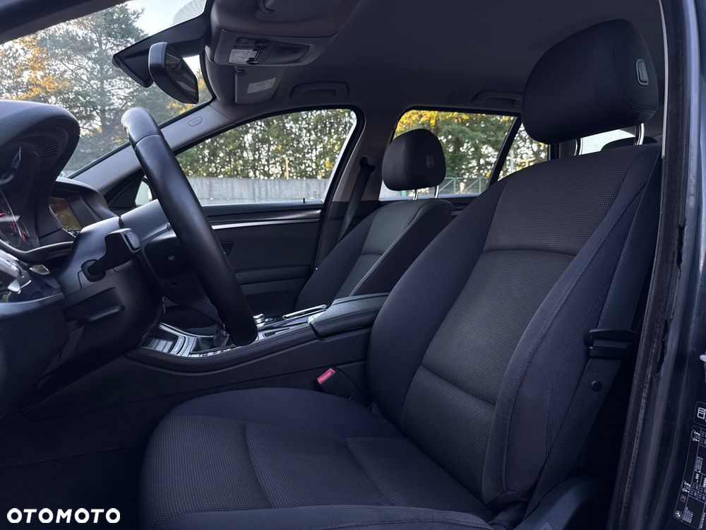 BMW Seria 5 520d - 9