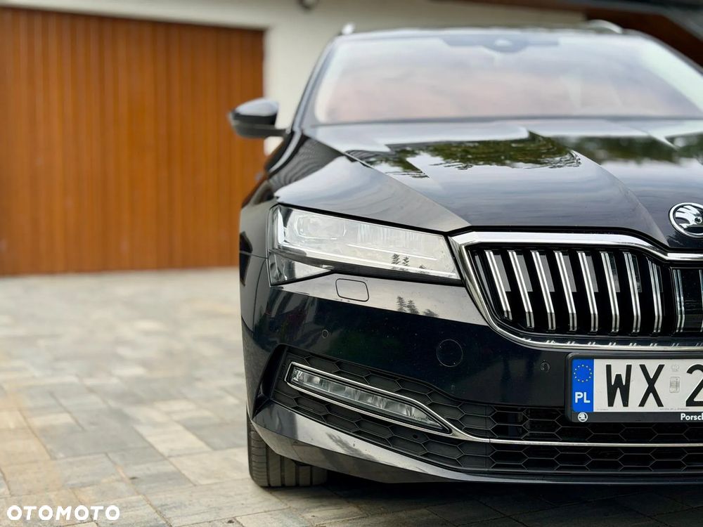 Skoda Superb 2.0 TDI SCR Style - 20