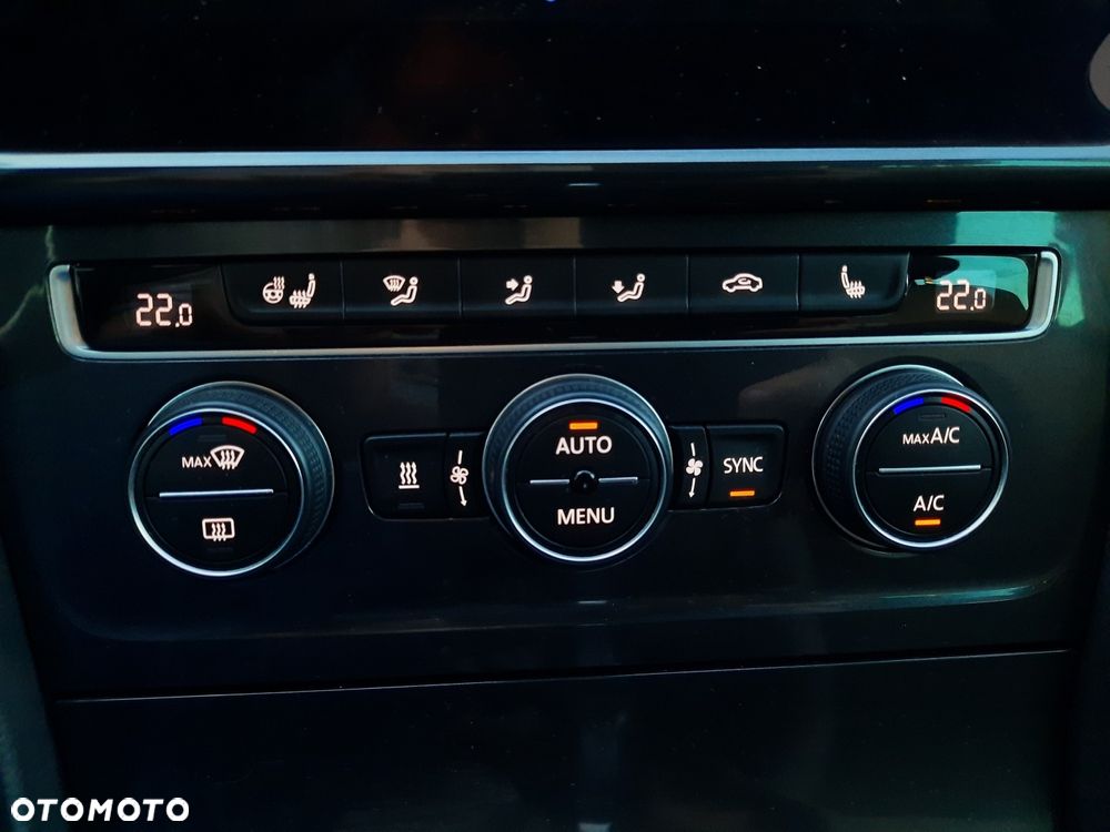 Volkswagen Golf 1.5 TSI BMT Evo Highline DSG - 35