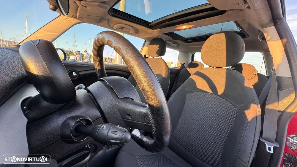 MINI 3 Portas Cooper D - 15