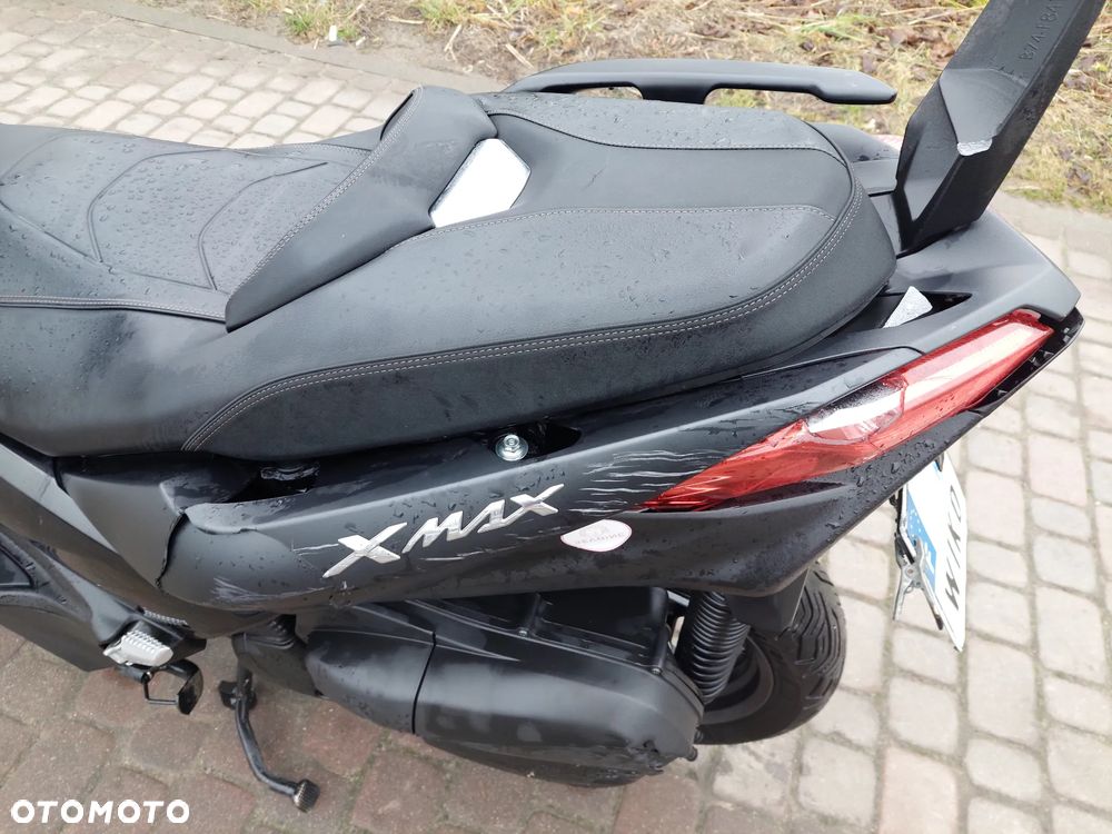 Yamaha X-max - 10
