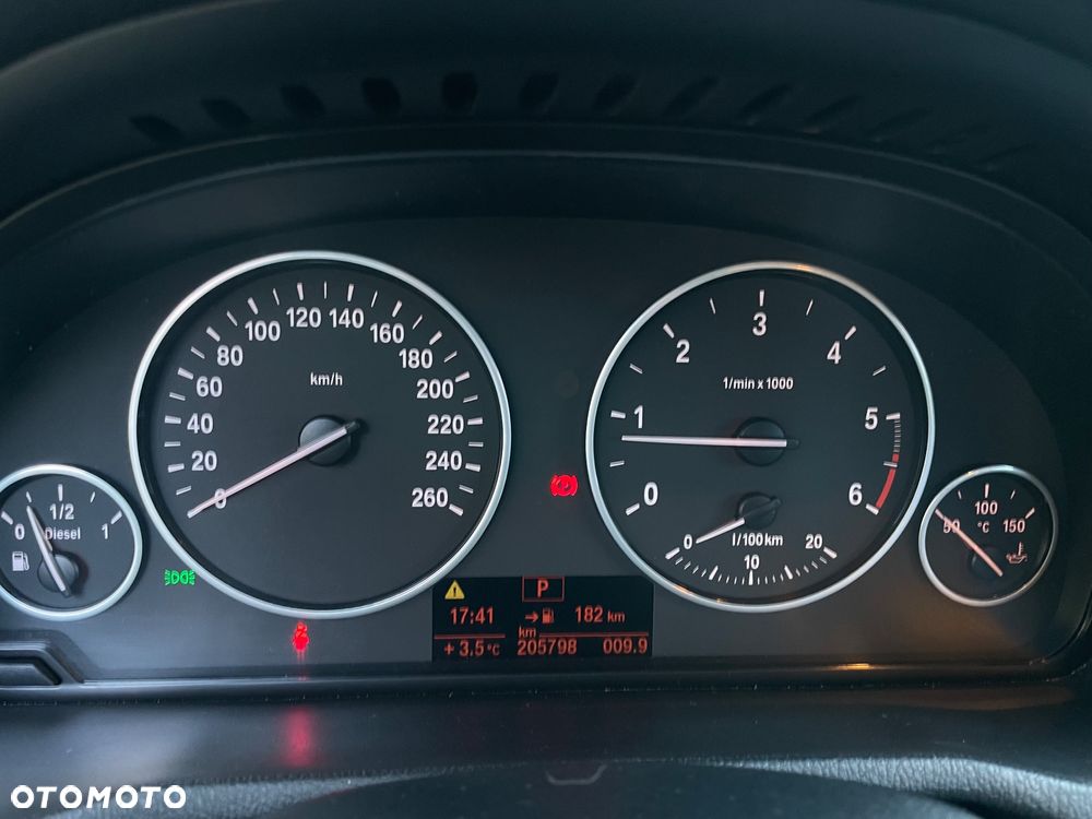 BMW X3 xDrive20d - 14