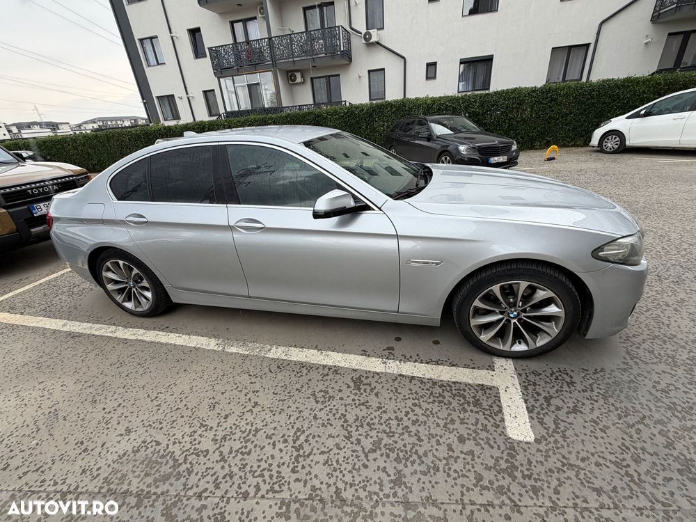 BMW Seria 5 520d xDrive AT - 3