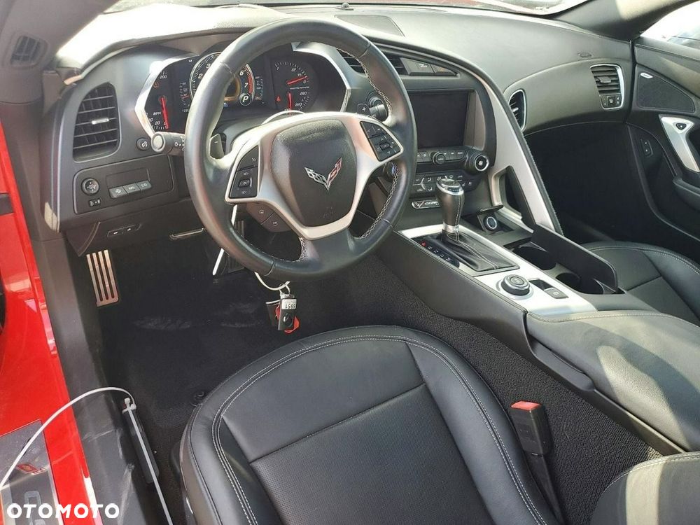 Chevrolet Corvette - 8
