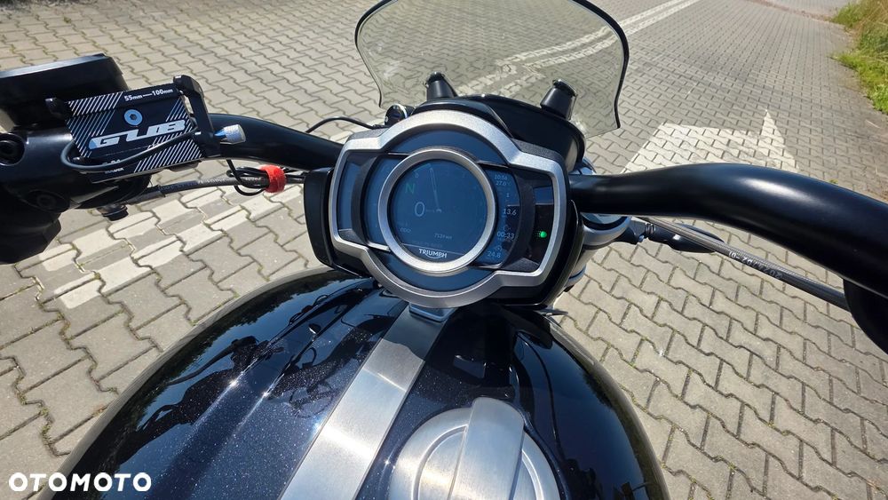 Triumph Rocket - 13
