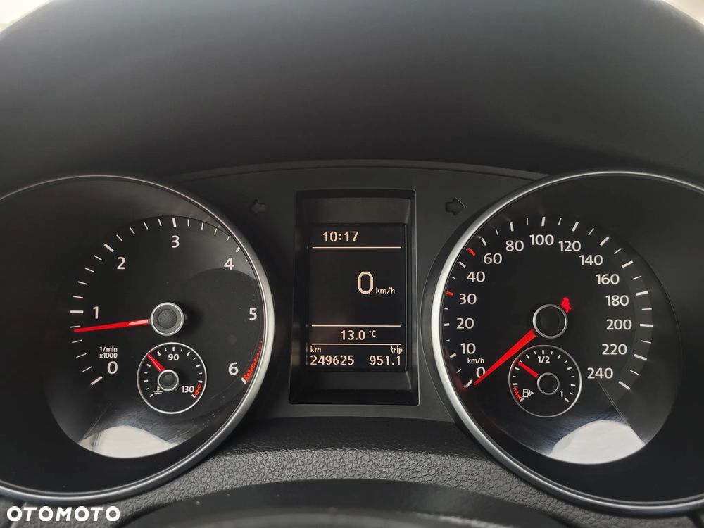Volkswagen Golf 1.6 TDI Comfortline - 21