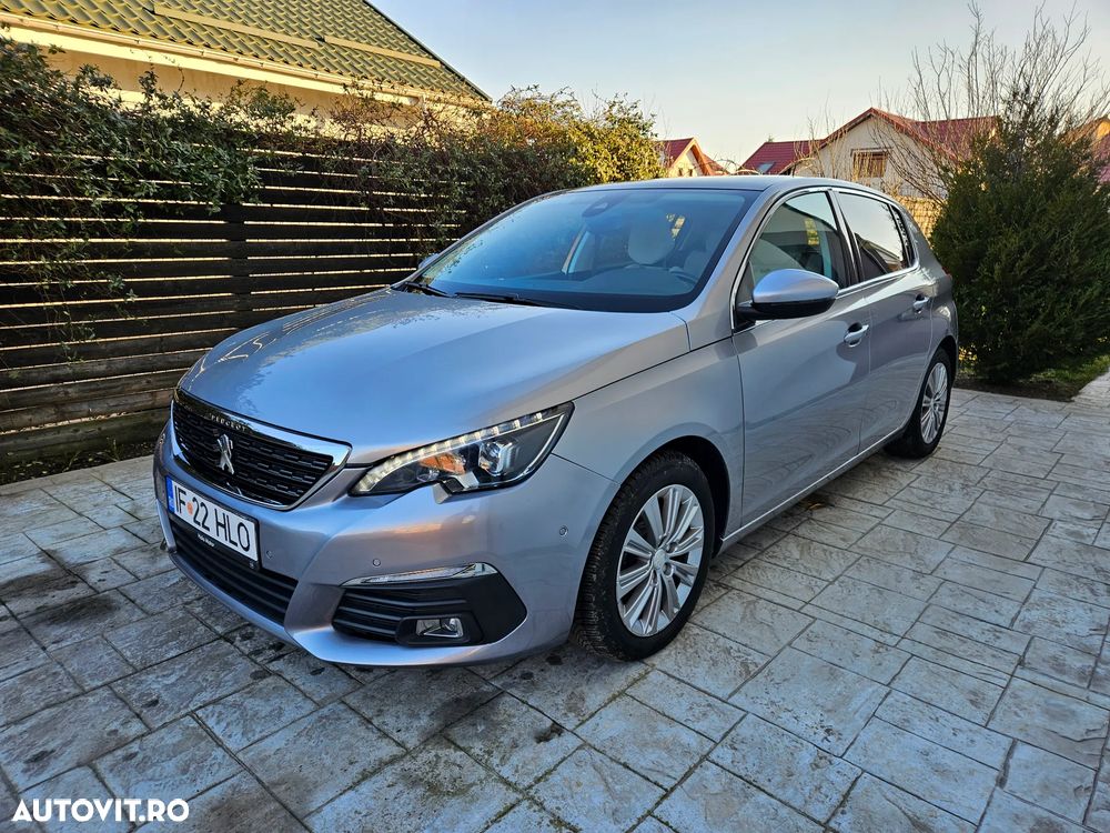 Peugeot 308 2017 photo 2