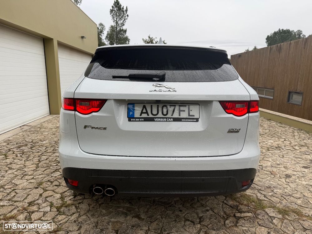 Jaguar F-Pace 2.0 i4D R-Sport AWD Aut. - 11