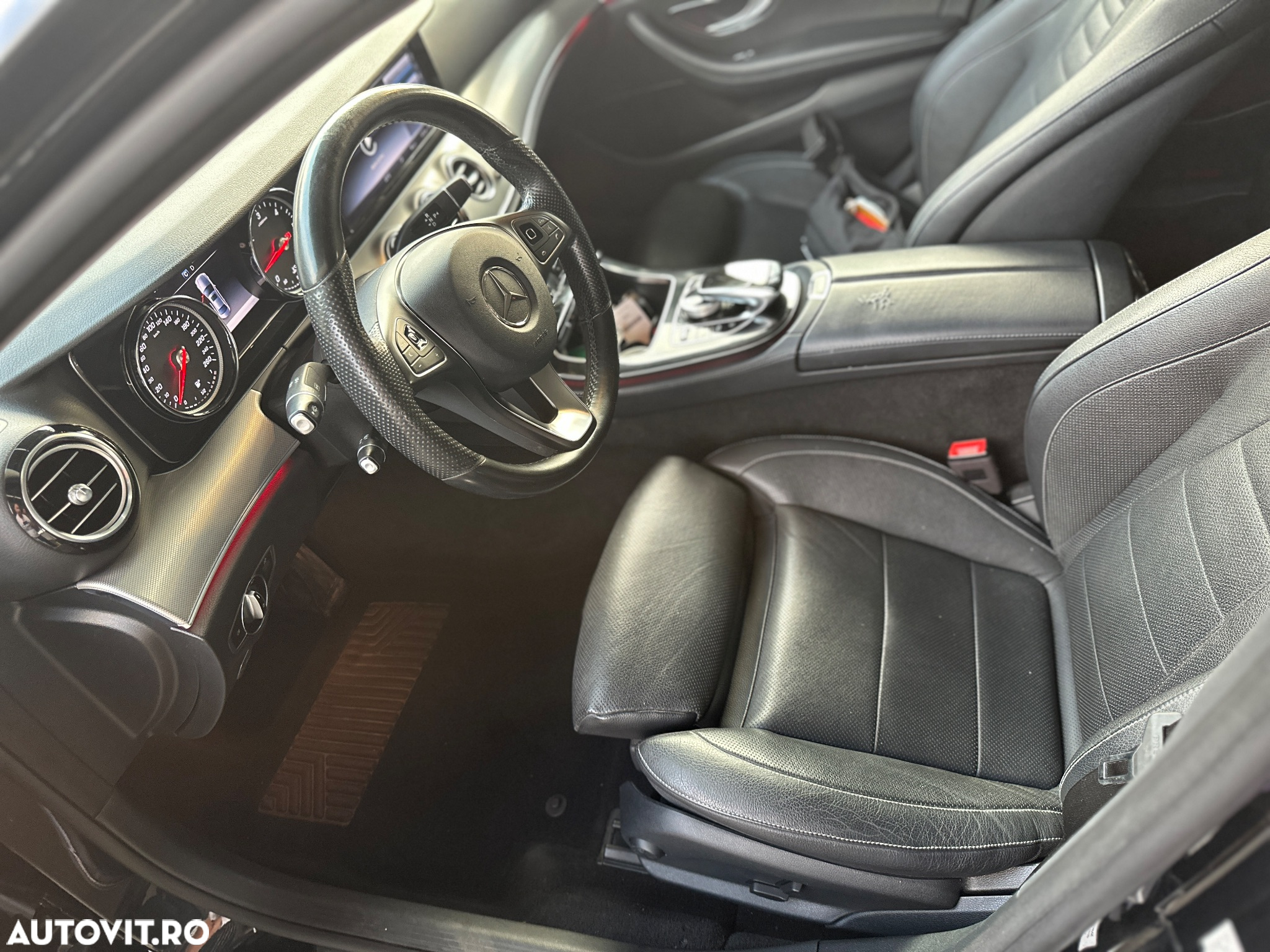 Mercedes-Benz E 220 d 4MATIC Aut. - 10