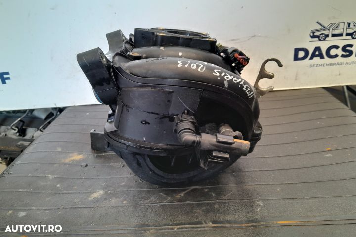 Galerie admisie Toyota Yaris 3 [2010 - 2014] - 3